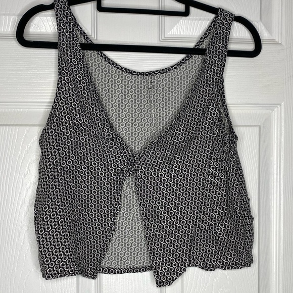 BRANDY MELVILLE Daisy Crop Top Open Back‎ One Size - Picture 2 of 5
